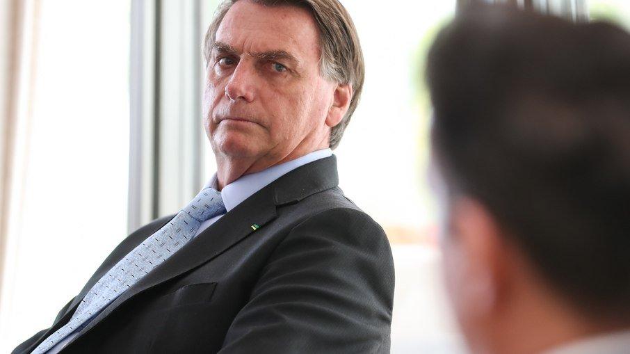 Bolsonaro veta lei que assegurava internet para alunos e professores da rede pública