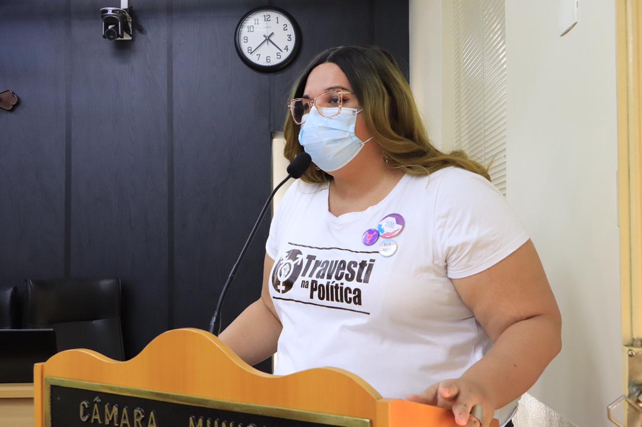 Vereadora recorre ao Ministério Público para suspenção do corte de energia elétrica durante a pandemia.