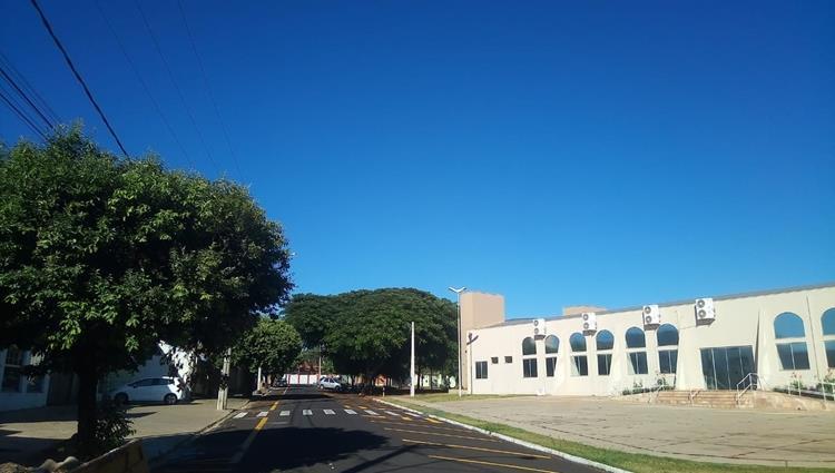 Ar frio de origem polar continua espalhado sobre a Região