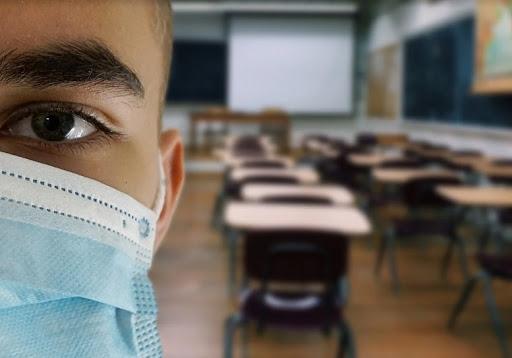 Mais uma escola tem aulas suspensas após casos de coronavírus