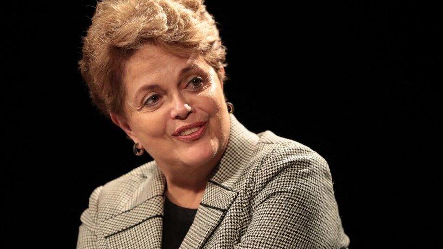 Dilma Rousseff passa mal e dá entrada em hospital no Rio Grande do Sul