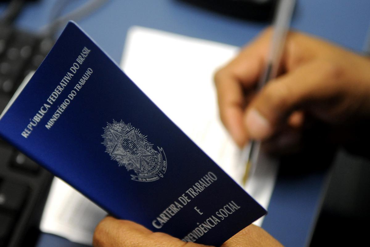 Está procurando emprego? Hoje no PAT Araraquara tem mais de 50 vagas