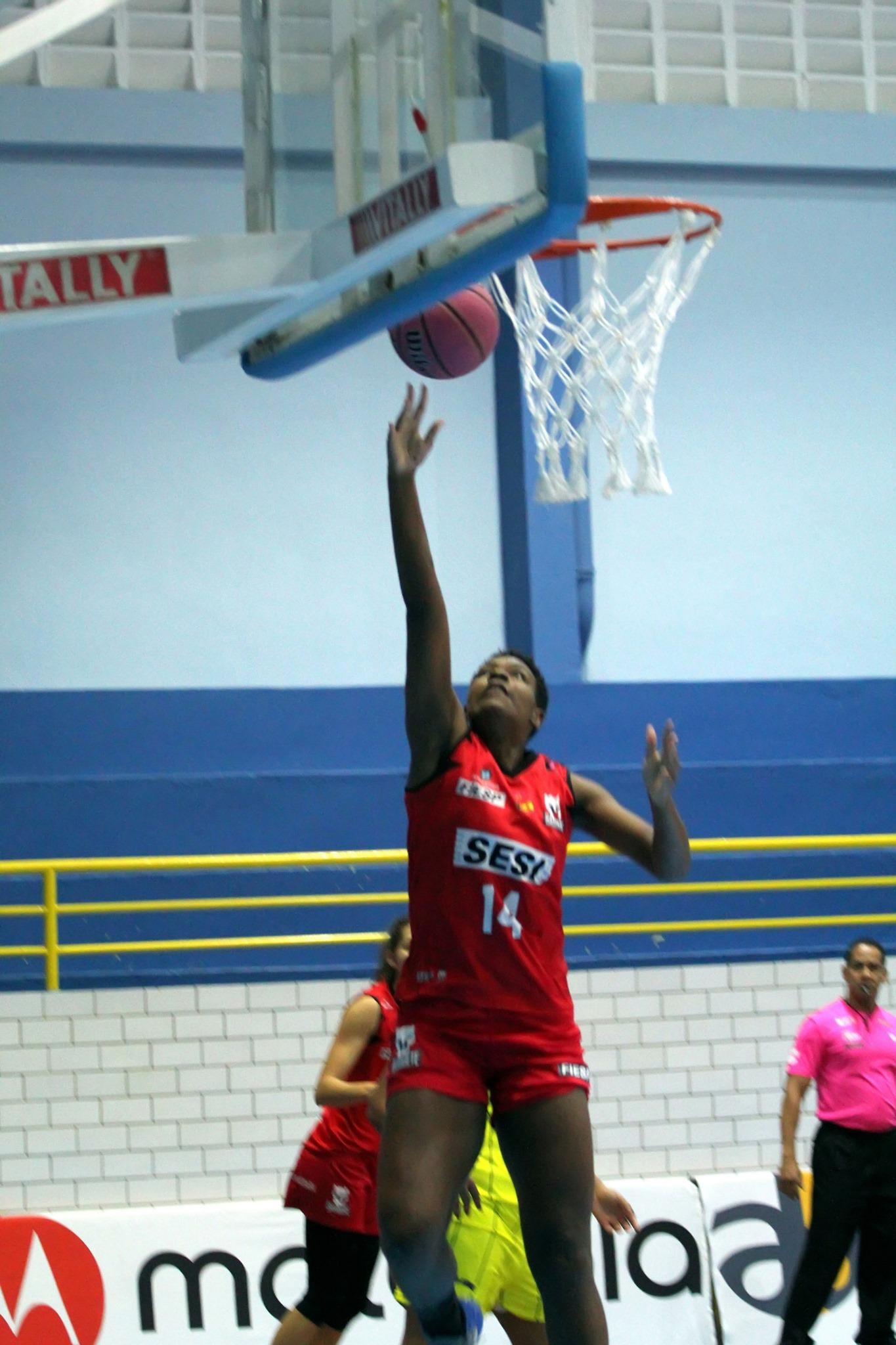 Por um pontinho Sesi Araraquara Basquete Feminino perde em Santo André!