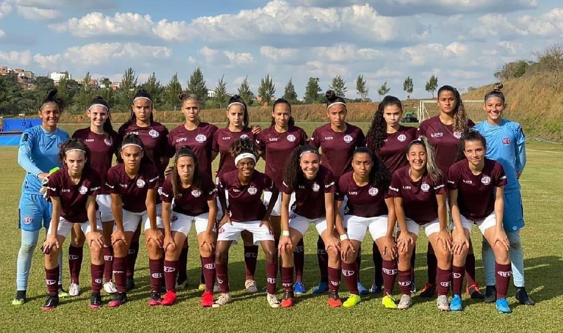 Guerreiras Grenás são superadas pelo Corinthians na estréia do Brasileiro Feminino sub-16!