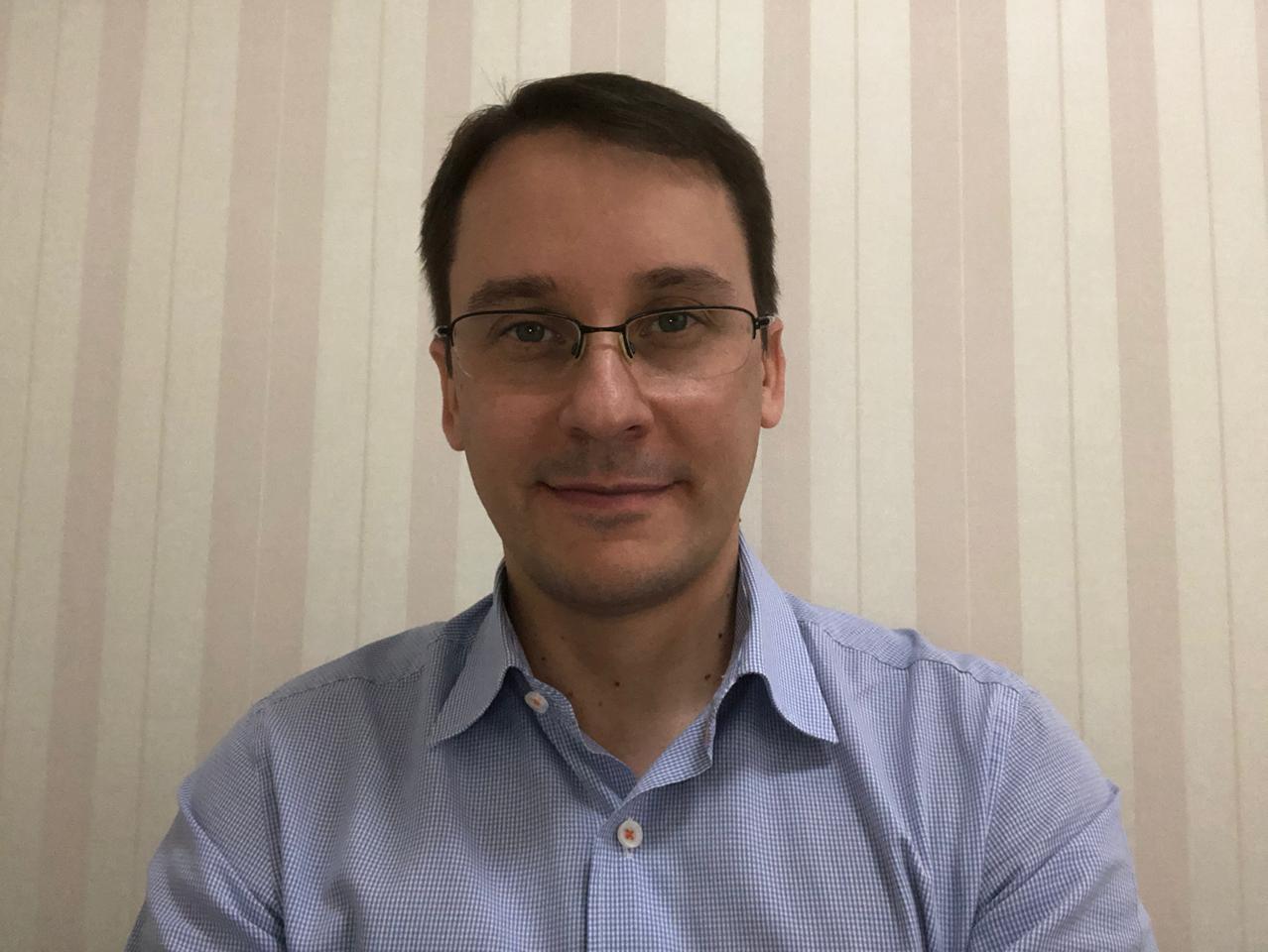 Alergista da Unimed Araraquara alerta para as diferenças entre alergias respiratórias e Covid-19, no Inverno