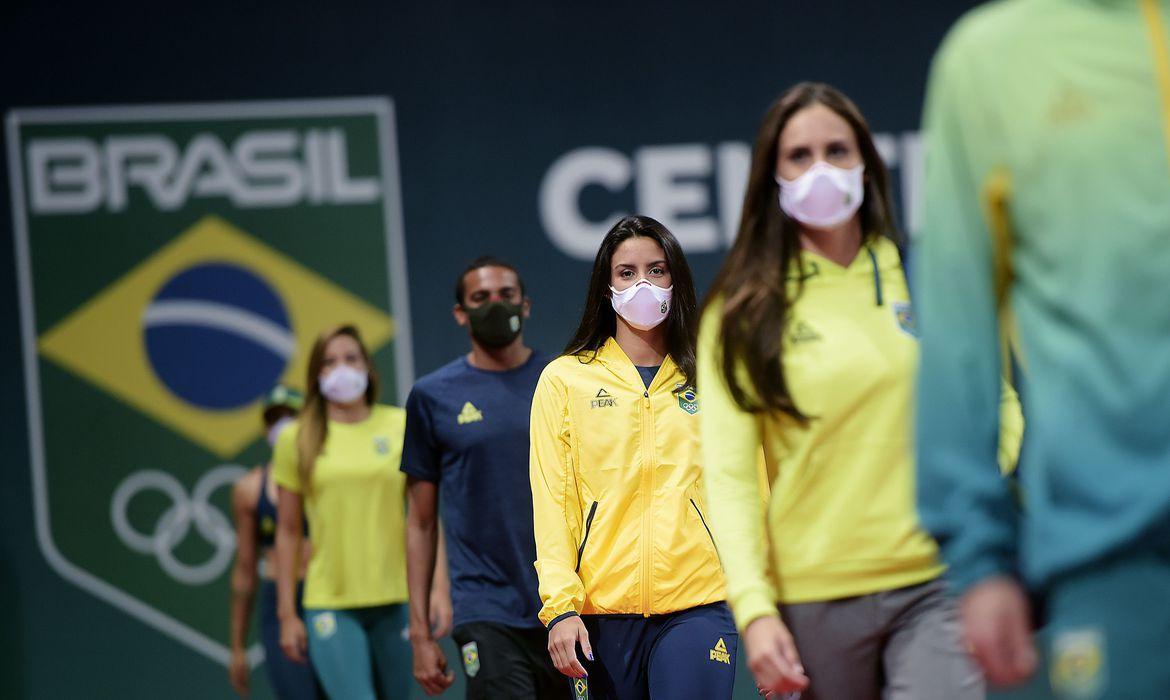 Brasil inicia caminhada em Tókyo  com as mulheres do futebol!