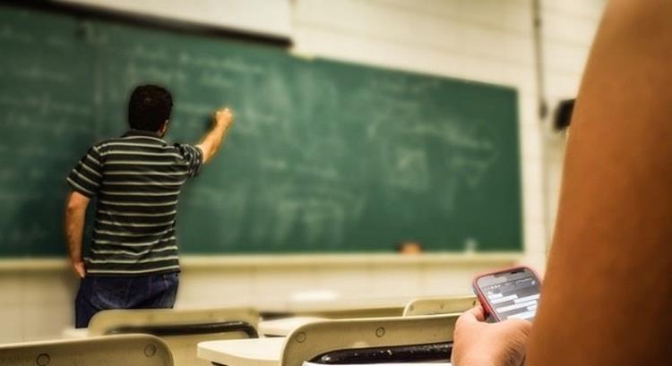 96% dos profissionais da rede estadual de ensino de São Paulo já receberam imunização contra Covid-19