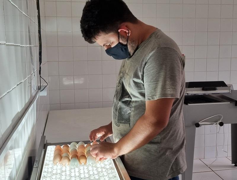 Inaugurada Incubadora de Ovos no Assentamento Monte Alegre