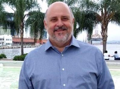 Pesquisador do CDMF recebe 1ª edição do Prêmio “José Arana Varela”