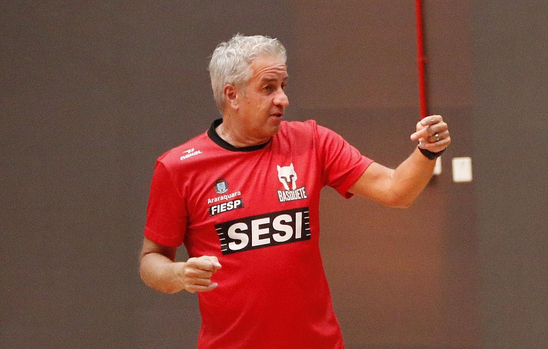 Daniel Wattfy deixa o comando do Sesi Araraquara Basquete Feminino!