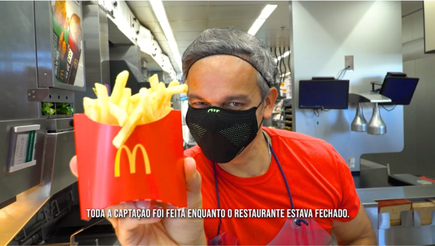 Méqui convida Otaviano Costa para conhecer a cozinha mais famosa do mundo