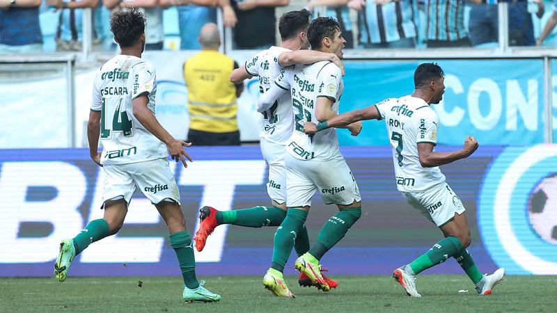 Palmeiras mostra poder de reação ao vencer dois jogos seguidos de virada