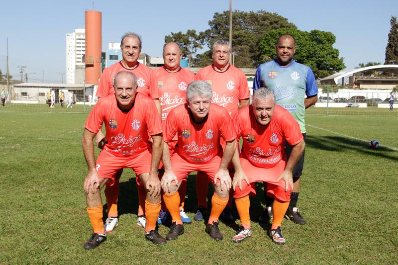 Domingo acontecem as rodadas finais dos Campeonatos Internos de Futebol Máster e Veterano 2021!
