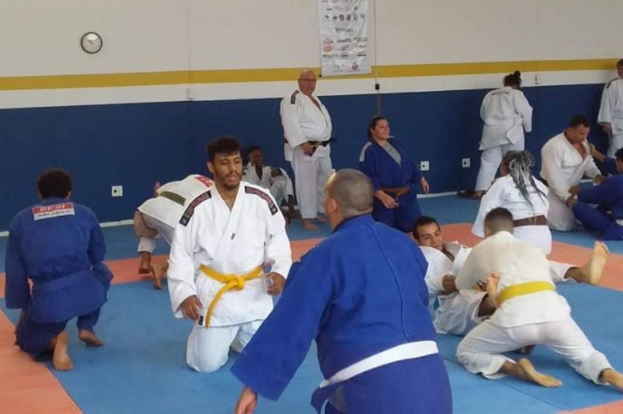 Fundesport/ Araraquara promove exame de faixa em várias classes!