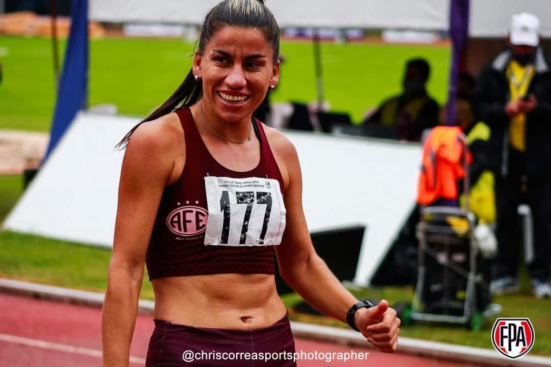 Milena Andrade volta a disputar os 10 km de Santos!