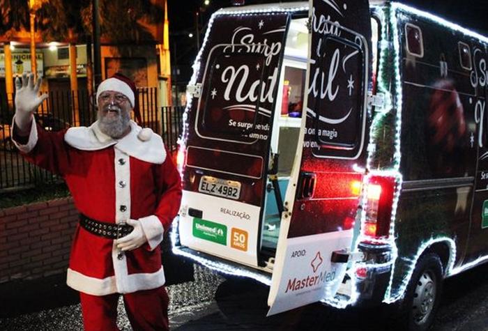 Unimed leva alegria e esperança aos araraquarenses  com a sua “Surpresa de Natal”