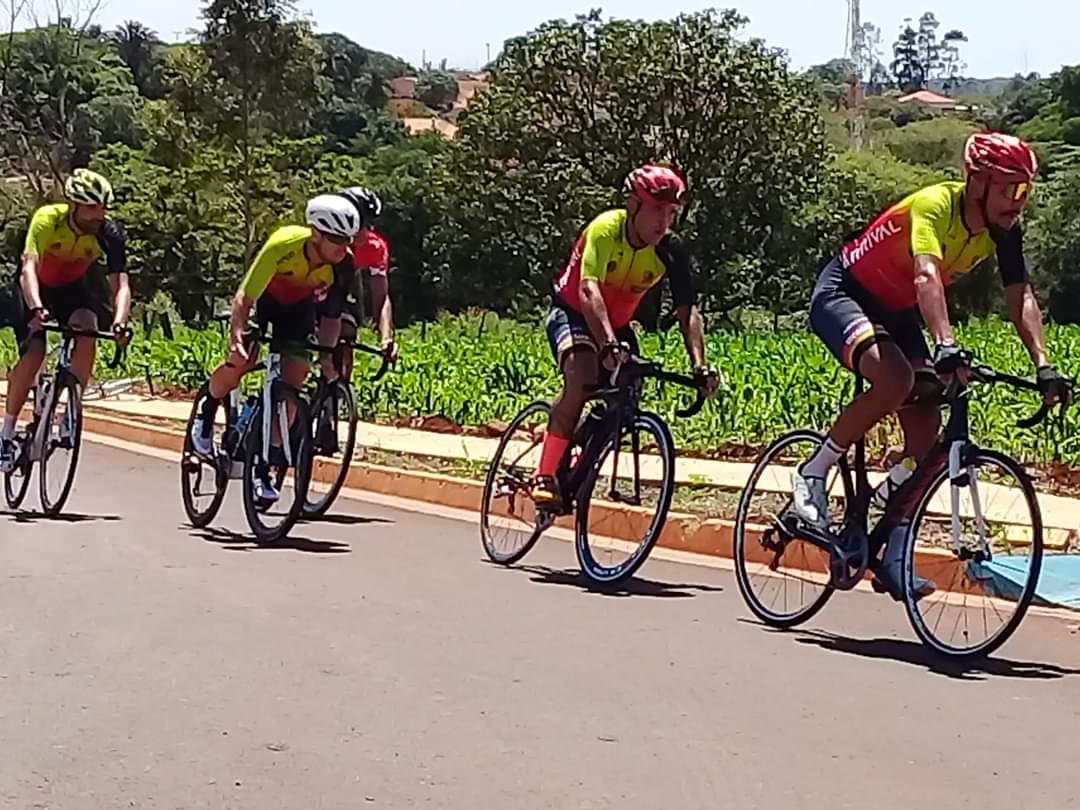 Ciclismo de Araraquara quebra recordes com título da Copa São Paulo 2021!