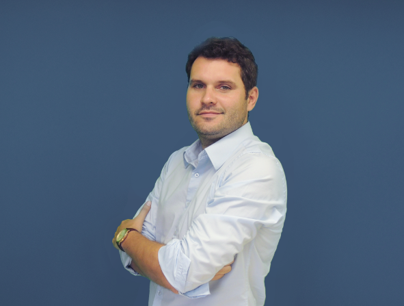 A polêmica dos livros religiosos em bibliotecas