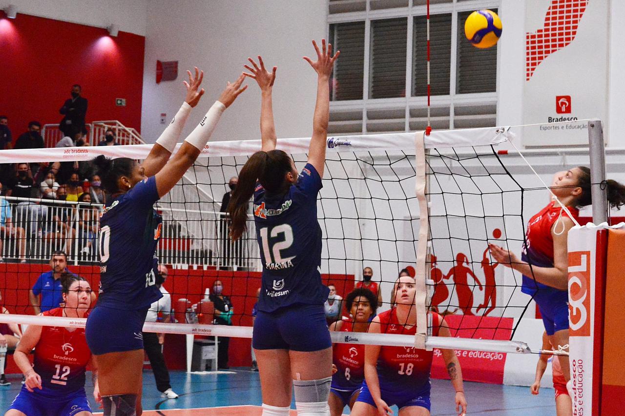 AGEE/Atacadão enfrenta o SESI pela Superliga B