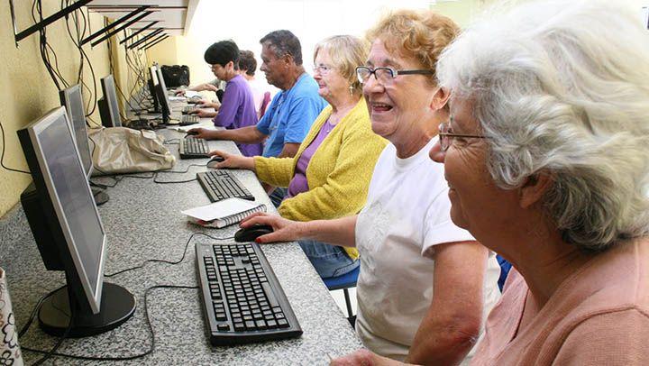 Fatec oferece curso digital gratuito a pessoas da 3ª idade
