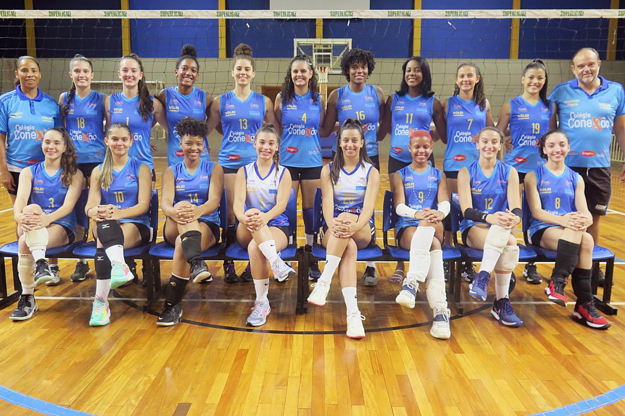 Vôlei feminino completo para a temporada 2022