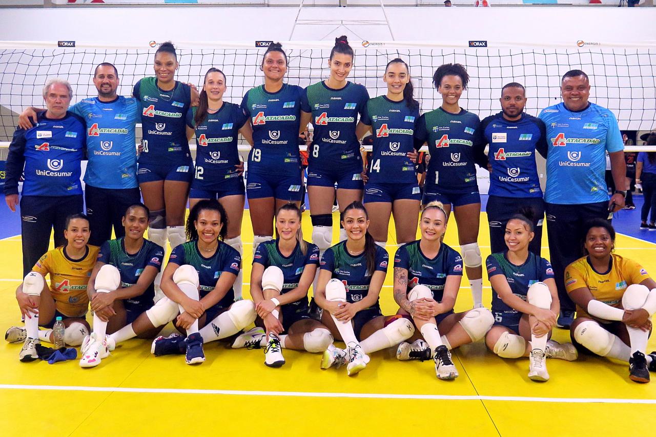 AGEE/São Carlos perde e fica fora da final da Superliga B