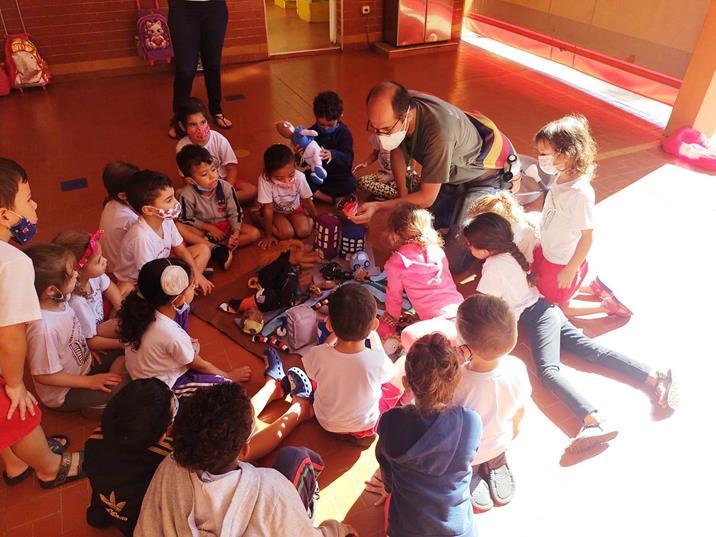 Centro de Educação Infantil Meimei recebe o projeto “O rio começa aqui”