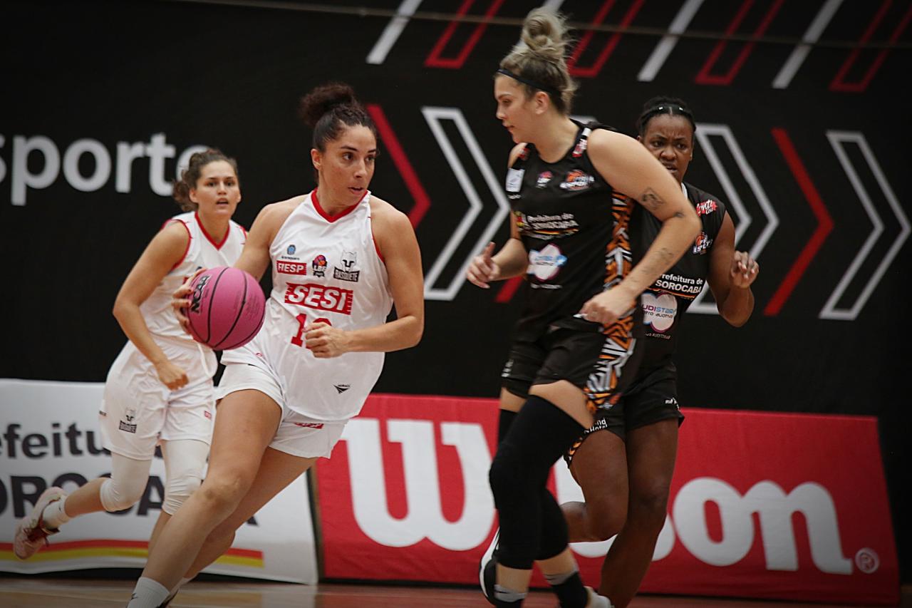 SESI/Araraquara vence e mantém invencibilidade