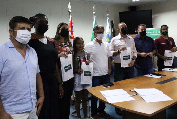 Unimed Araraquara renova parceria com as  Escolinhas de Esportes da Prefeitura