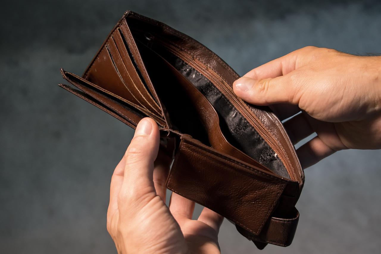 Como economizar dinheiro? Dicas preciosas para 2022!