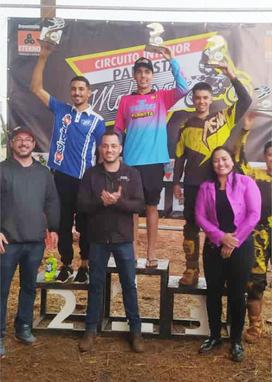 Murilo Frasnelli ,garoto voador ,brilha no Circuito Interior Paulista de Motocross 2022!