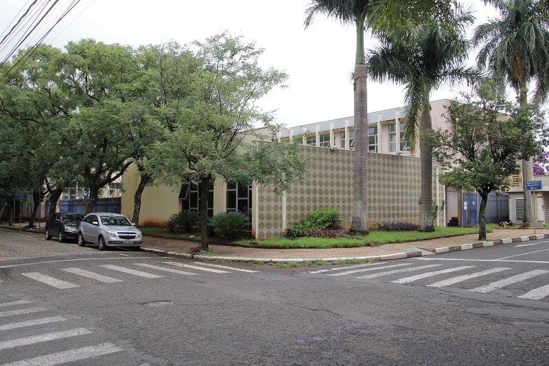 Biblioteca Municipal: atendimento volta ininterruptamente incluindo brinquedoteca