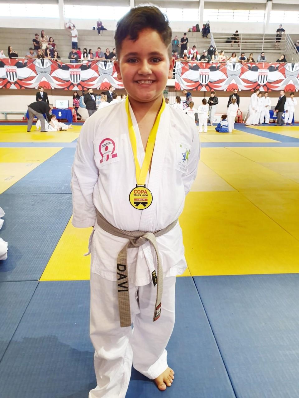 Fundesport/Araraquara conquista  medalhas de ouro em Ribeirão Preto!