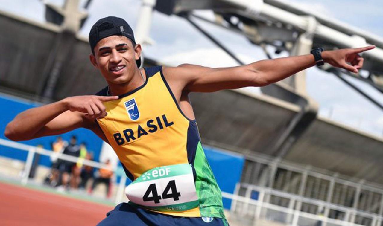 Matheuzinho Lima conquista recorde das Américas no Grand Prix da França!