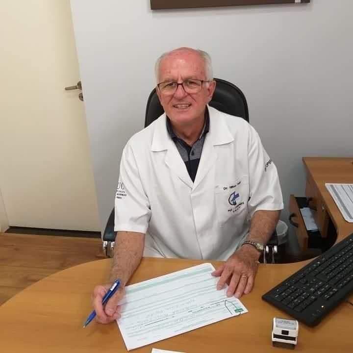 Araraquara e Ferroviária se despedem do Dr.Toloi,afeano fanático e das antigas !
