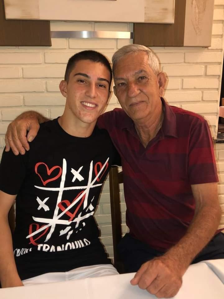 Ferroviaria parabeniza todos os avós!