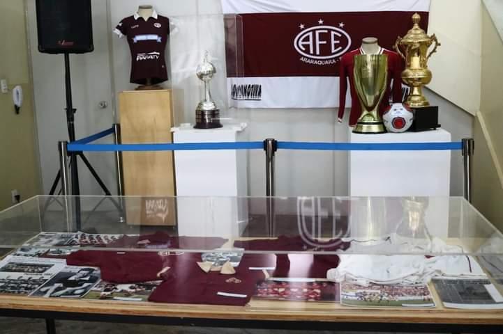 Exposição: Ferroviária ,nosso manto grená: Ontem,hoje e sempre!