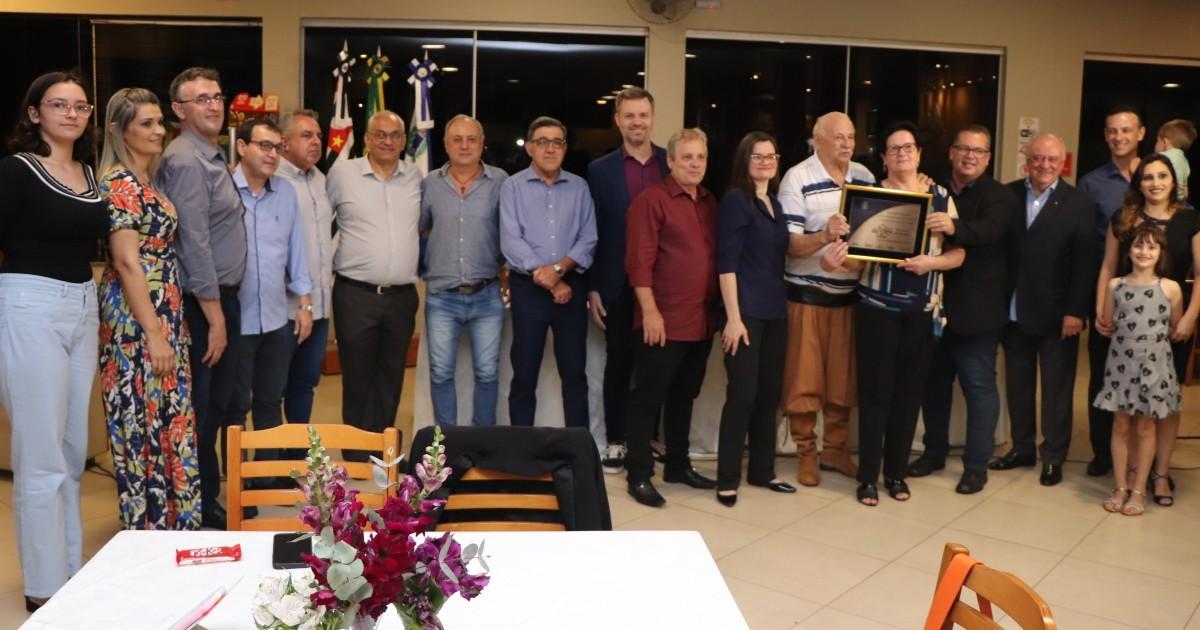Dia do Gaúcho é celebrado com honraria a estabelecimento