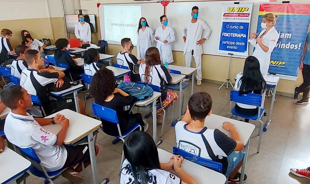 Saúde escolar é tema de projeto desenvolvido pela Fisioterapia da UNIP Araraquara