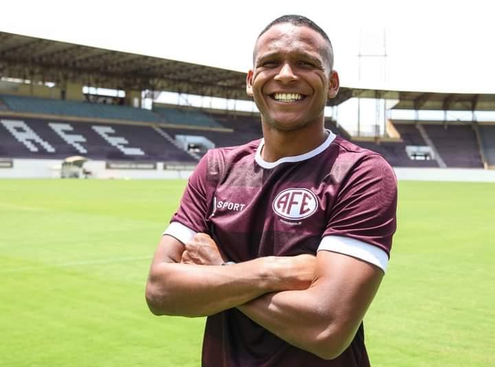 Bispo é o primeiro reforço da Ferroviária para 2023!