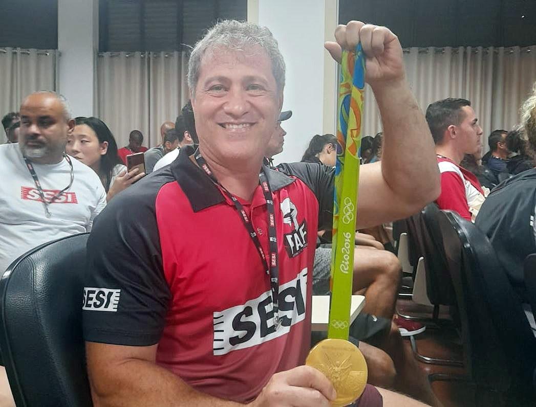 Gerente das Escolinhas de Esportes participa de encontro estadual do Programa Atleta do Futuro!