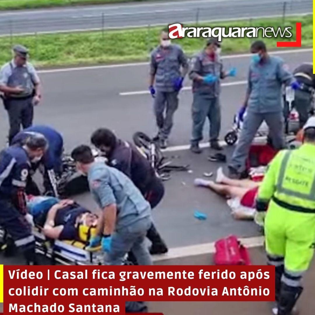 Vídeo | Casal fica gravemente ferido após colidir com caminhão na Rodovia Antônio Machado Santana