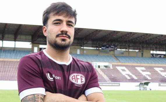 LATERAL-DIREITO HEITOR É O NOVO REFORÇO DA FERROVIÁRIA PARA O PAULISTÃO 2023!