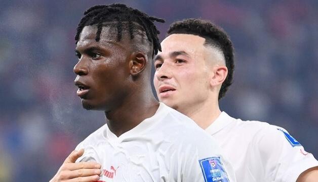 Sérvia 2 x 3 Suíça - Copa 2022!