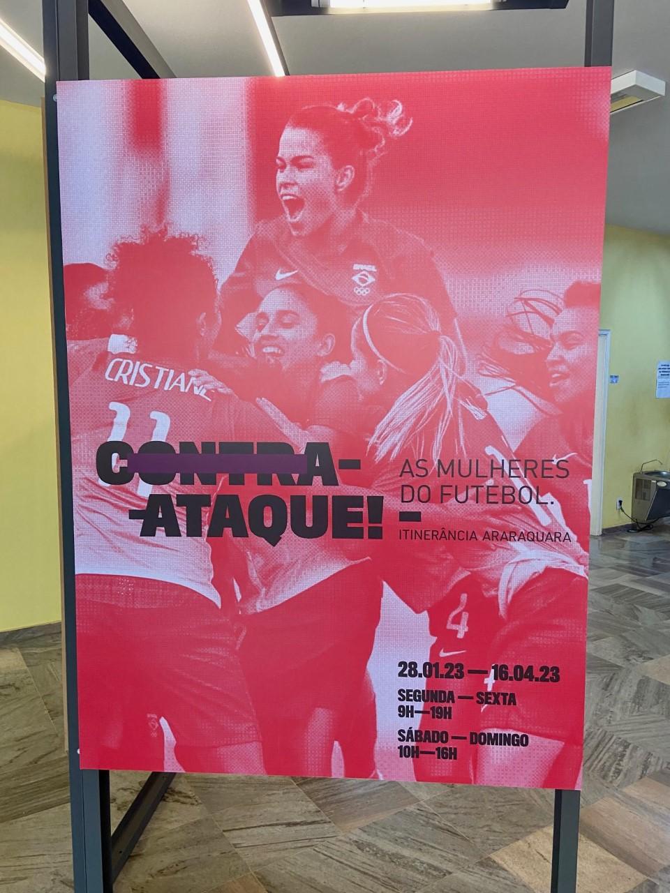 Biblioteca Mário de Andrade abrirá aos finais de semana para visitação da exposição “CONTRA-ATAQUE! As Mulheres do Futebol”!