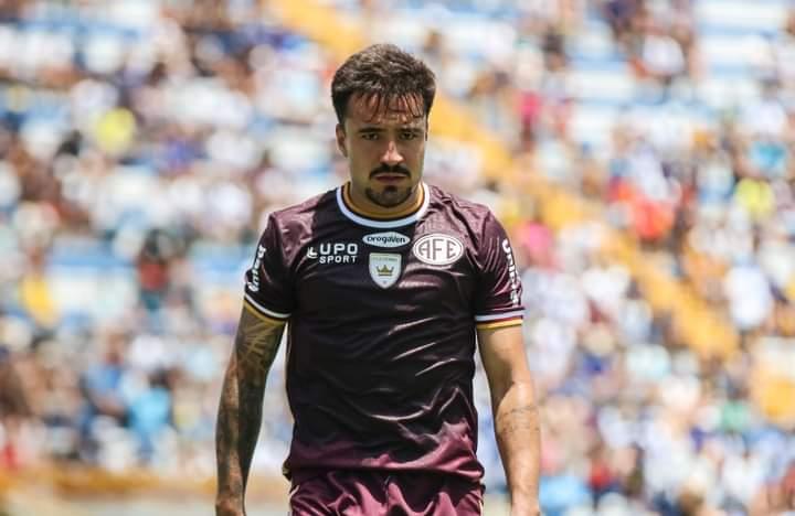 Domingo 22/01, às 20h30, tem Ferroviária em Araraquara contra o Santo André!