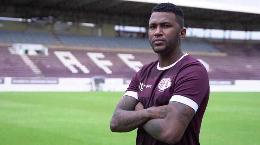 DOUGLAS COUTINHO É MAIS UM REFORÇO DA FERROVIÁRIA PARA O PAULISTÃO 2023!