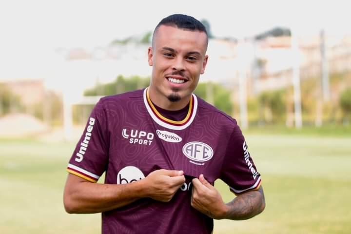 KELVYN É O NOVO LATERAL-ESQUERDO DA FERROVIÁRIA PARA O PAULISTÃO 2023!