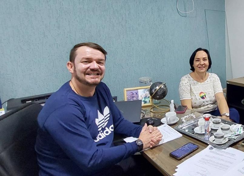 Nova Europa recebe emenda de Márcia Lia para compra de veículo para a Saúde