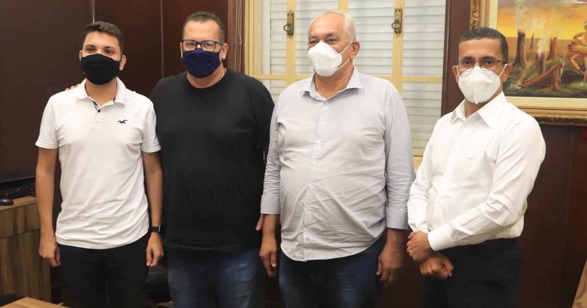 Nova Mesa Diretora toma posse na Câmara de Araraquara